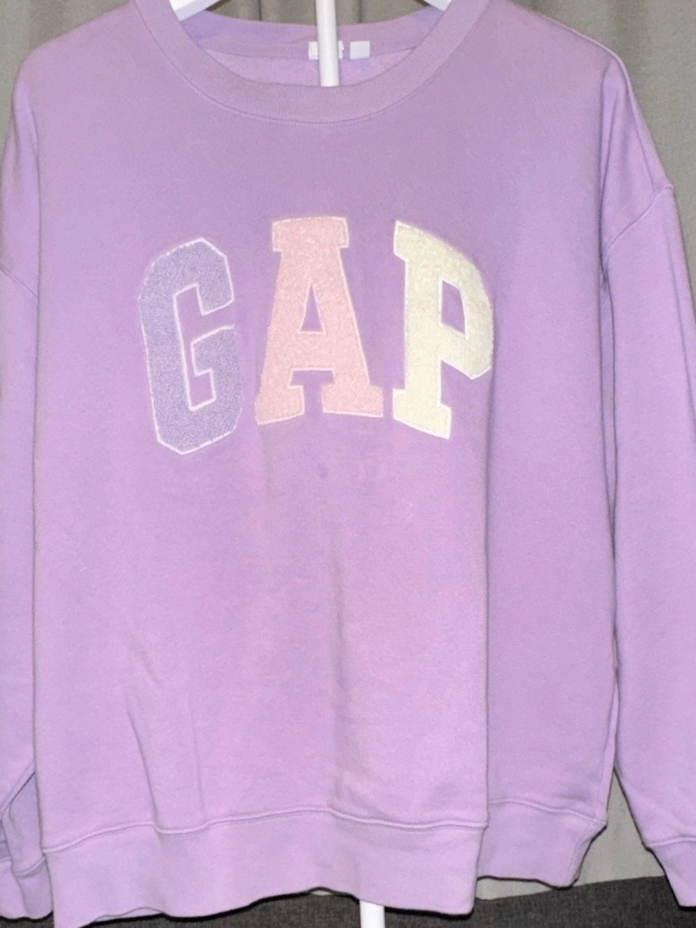 GAP Pastel Lilac Crewneck Sweatshirt *never worn*